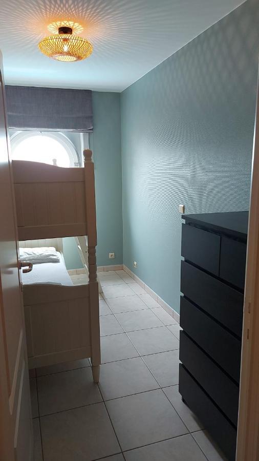 Apartamento Met Zeezicht En Verwarmd Zwembad
