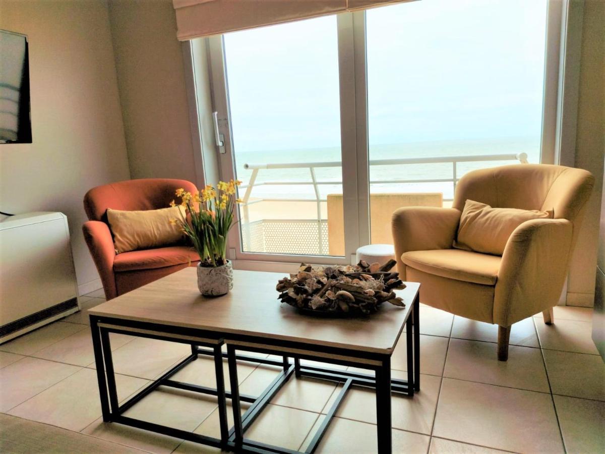 Met Zeezicht En Verwarmd Zwembad Apartment *